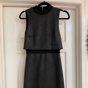 Black sleeveless dress 36 inches long